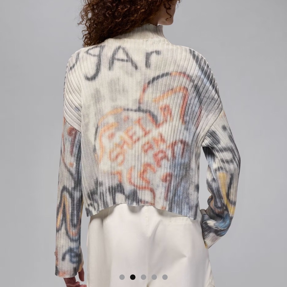 NWT Air Jordan Abstract Graffiti Ribbed Turtleneck Sweater $110 oversized - Picture 2 of 5